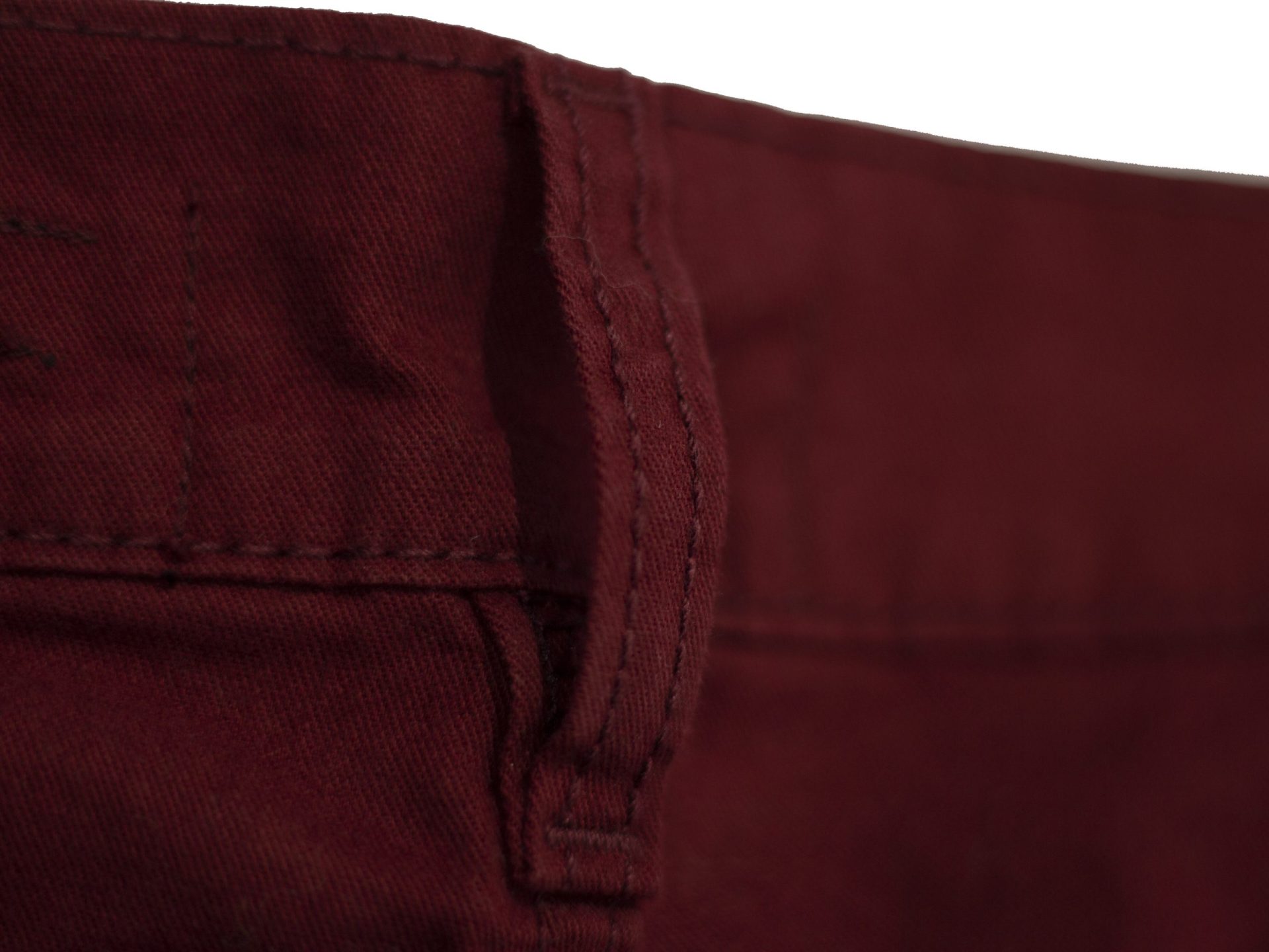 Bermuda chino regular relajada elastizada bordo - Imagen 9