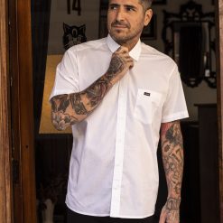 Alternative view of Camisa basica blanca