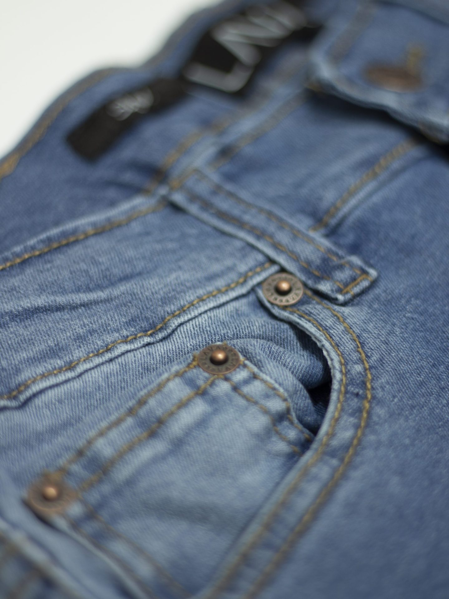 Jean 8,7 oz slim relajado elastizado azul claro - Imagen 8