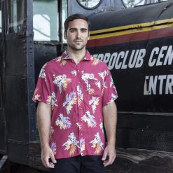 Alternative view of Camisa hawaiana honolulu roja