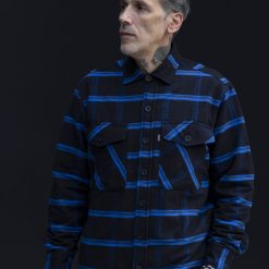 Alternative view of Camisaco con micropolar alpes negro y azul